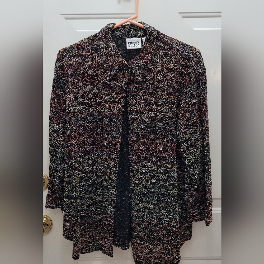 Pre-owned CHICO'S DESIGN Size 3 (Xl). Floral, Slightly Sheer Burgandy/ Black flo